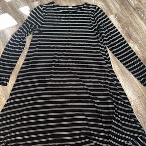 Old Navy Black and White Striped Midi Dress